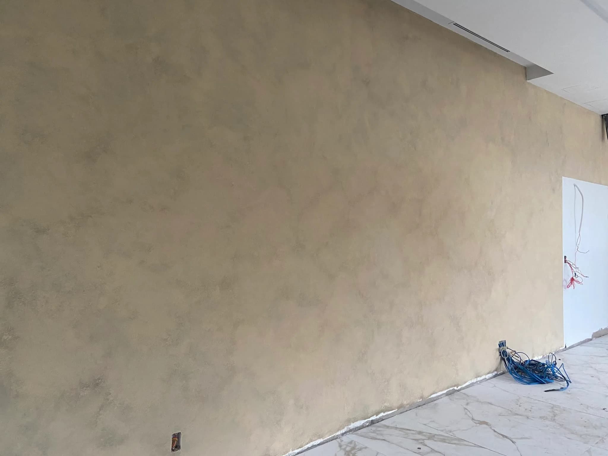 Biệt thự sắc độ bê tông — bê tông, hình ảnh thực tế 11