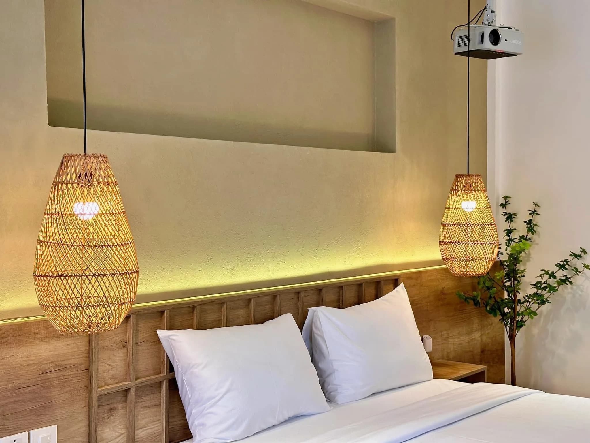 Khách sạn — đá và ánh sáng — bê tông, hình ảnh thực tế 9