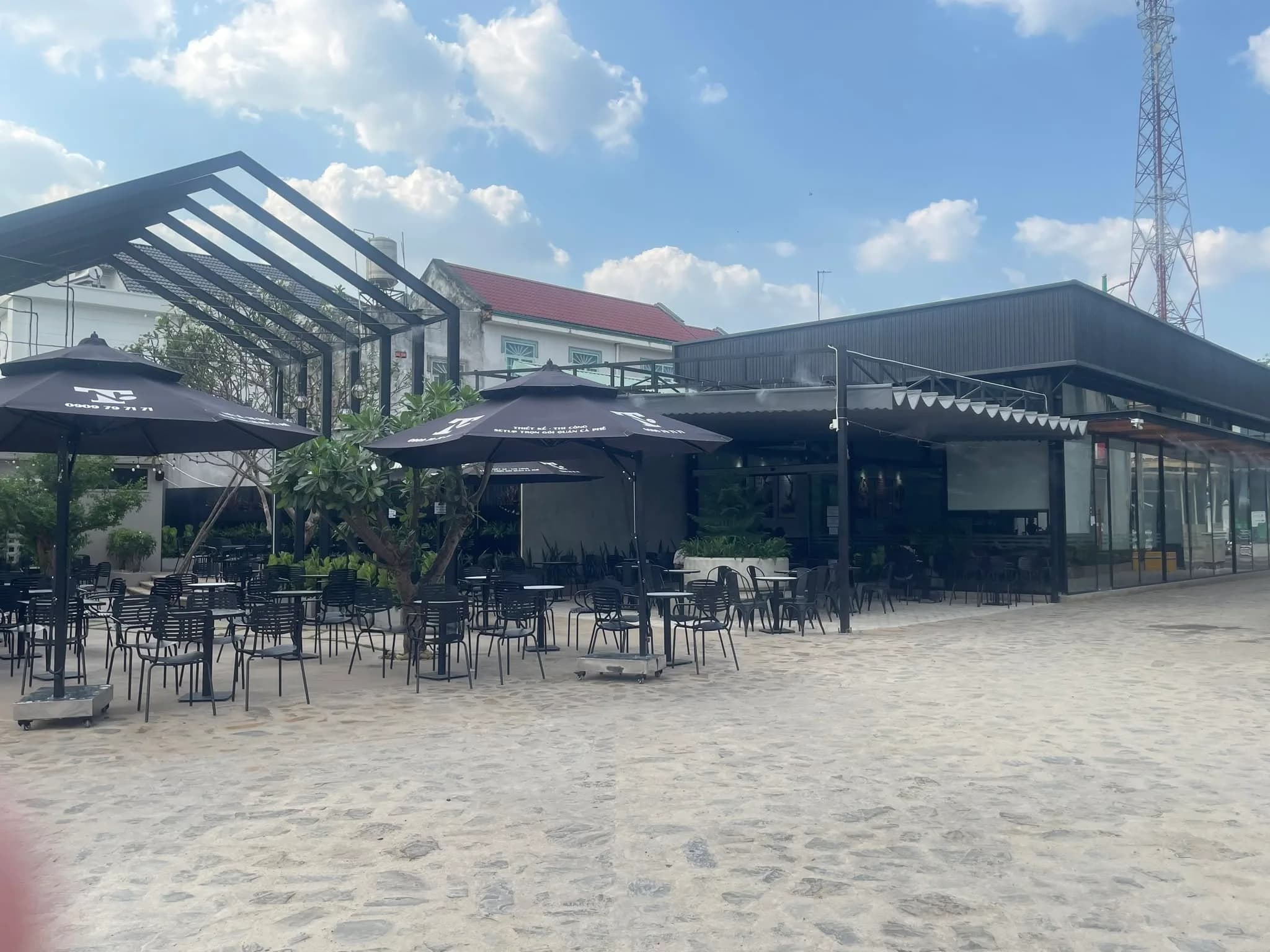Let Coffee — chuỗi không gian bê tông — bê tông, hình ảnh thực tế 17