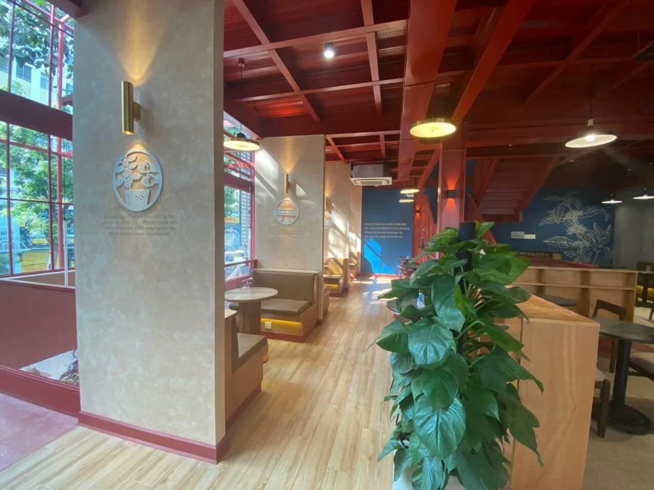 The Coffee House — mix màu theo nhận diện — mix màu, hình ảnh thực tế 20